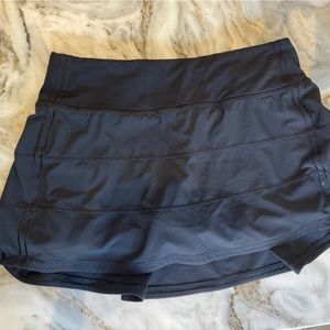 Lululemon Black Pace Rival Mid-Rise Skirt